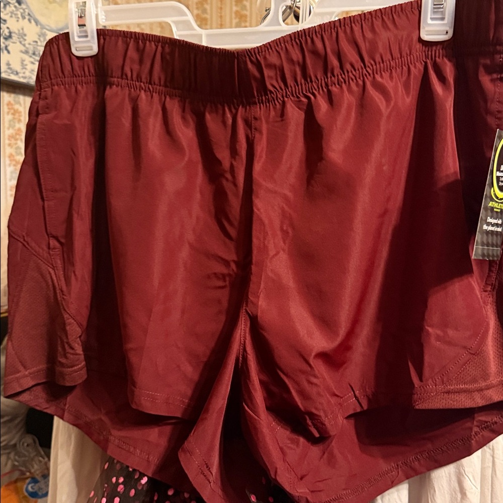 Womens NWT Athletic Works Sz XXL Running Shorts Burgandy
